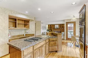 12160 SW Wildwood St, Tigard, OR 97224 - Photo 17