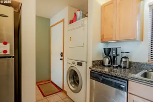 606 NW Naito Pkwy, Portland, OR 97209 - Photo 13