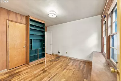 2211 SW Martha St, Portland, OR 97239 - Photo 19