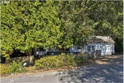 2211 SW Martha St, Portland, OR 97239 - Photo 15