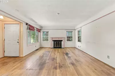 2211 SW Martha St, Portland, OR 97239 - Photo 17