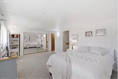 1999 Jansen Way, Woodburn, OR 97071 - Photo 29