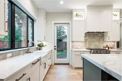 4401 Cobb Way, Lake Oswego, OR 97035 - Photo 7