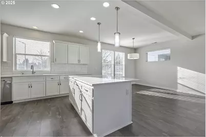 4718 SW Oscar Ln, Beaverton, OR 97005 - Photo 7