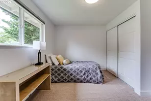 4442 Thunderbird St, Eugene, OR 97404 - Photo 11