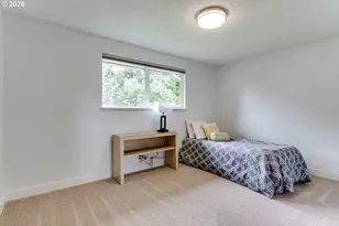 4442 Thunderbird St, Eugene, OR 97404 - Photo 9