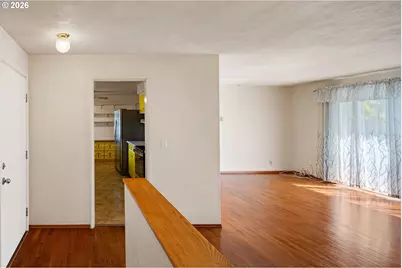 667 Archie St, Eugene, OR 97402 - Photo 9