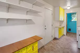 667 Archie St, Eugene, OR 97402 - Photo 19