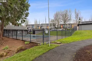 12642 NW Barnes Rd, Portland, OR 97229 - Photo 29