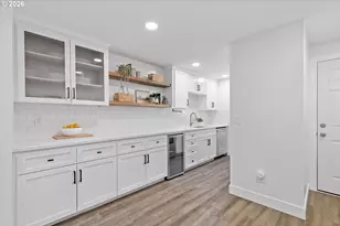 12642 NW Barnes Rd, Portland, OR 97229 - Photo 11