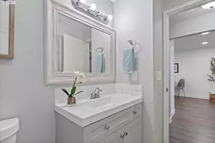 12642 NW Barnes Rd, Portland, OR 97229 - Photo 19