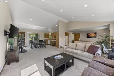 88548 Nautilus Ct, Florence, OR 97439 - Photo 17
