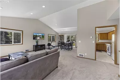 88548 Nautilus Ct, Florence, OR 97439 - Photo 5