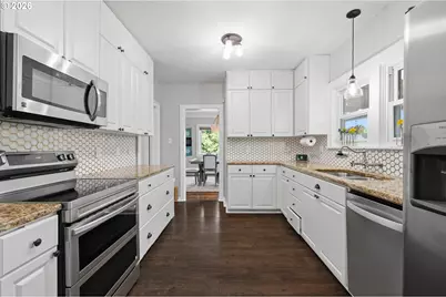 14053 SW 118th Ct, Portland, OR 97224 - Photo 15