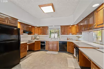 820 W Alder Ave, Hermiston, OR 97838 - Photo 11