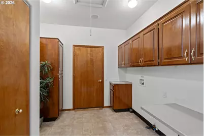 820 W Alder Ave, Hermiston, OR 97838 - Photo 29