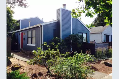 6822 SE Woodstock Blvd, Portland, OR 97206 - Photo 1