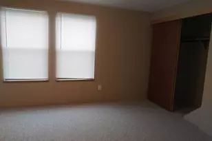 6822 SE Woodstock Blvd, Portland, OR 97206 - Photo 9