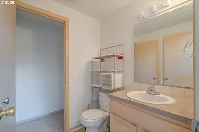 1115 W 33rd Way, Vancouver, WA 98660 - Photo 5