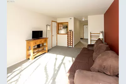 697 32nd St #5, Washougal, WA 98671 - Photo 5