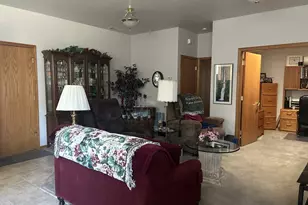 2063 Lake Wind Dr, Eugene, OR 97408 - Photo 5