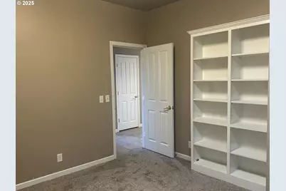 2063 Lake Wind Dr, Eugene, OR 97408 - Photo 27