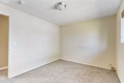 280 7th St, Gervais, OR 97026 - Photo 31