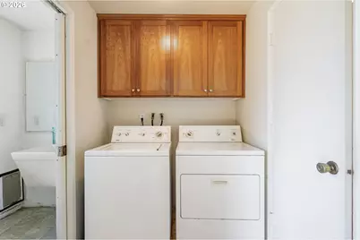 280 7th St, Gervais, OR 97026 - Photo 23