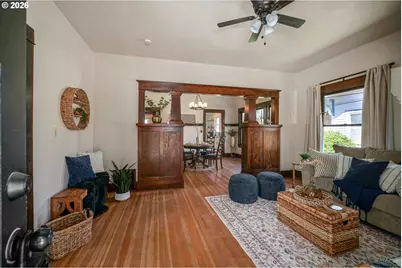 241 Mill St, Silverton, OR 97381 - Photo 5