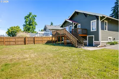 241 Mill St, Silverton, OR 97381 - Photo 37