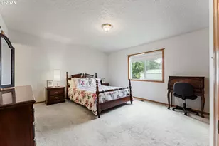 13826 SE Boise Ct, Portland, OR 97236 - Photo 15