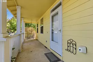 1242 34th Pl, Forest Grove, OR 97116 - Photo 3
