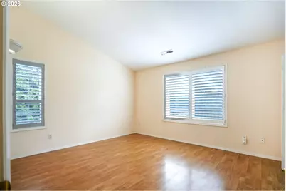 9348 SW Sutton Pl, Tigard, OR 97223 - Photo 31