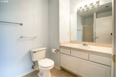 9348 SW Sutton Pl, Tigard, OR 97223 - Photo 21