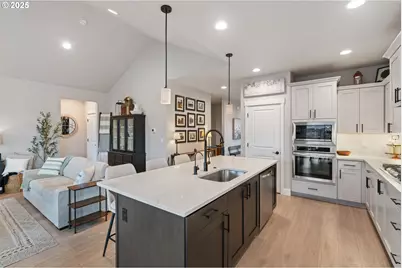 8842 N 3rd Cir, Ridgefield, WA 98642 - Photo 19