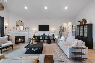 8842 N 3rd Cir, Ridgefield, WA 98642 - Photo 15