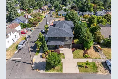 1905 NE Ainsworth St, Portland, OR 97211 - Photo 35