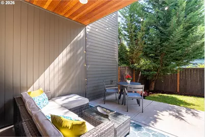1905 NE Ainsworth St, Portland, OR 97211 - Photo 29