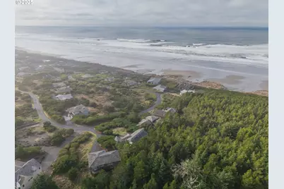 4147 NW Hidden Lake Loop, Waldport, OR 97394 - Photo 23