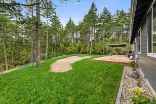 385 Pacific Dunes Dr, North Bend, OR 97459 - Photo 7