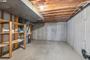 14205 NE Fremont Ct, Portland, OR 97230 - Photo 31