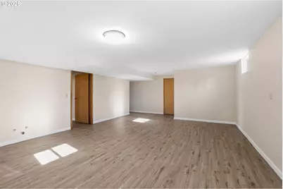 14205 NE Fremont Ct, Portland, OR 97230 - Photo 27