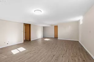 14205 NE Fremont Ct, Portland, OR 97230 - Photo 27