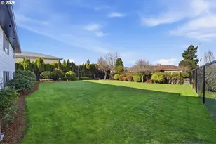 14205 NE Fremont Ct, Portland, OR 97230 - Photo 35