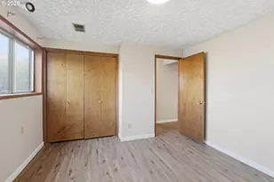 14205 NE Fremont Ct, Portland, OR 97230 - Photo 29