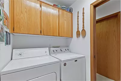 1954 SW Sesame St, McMinnville, OR 97128 - Photo 33