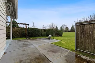 1954 SW Sesame St, McMinnville, OR 97128 - Photo 35