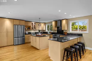 2641 SW Ridge Dr, Portland, OR 97219 - Photo 15