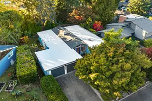 2641 SW Ridge Dr, Portland, OR 97219 - Photo 37