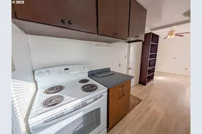 901 2nd St, La Grande, OR 97850 - Photo 5